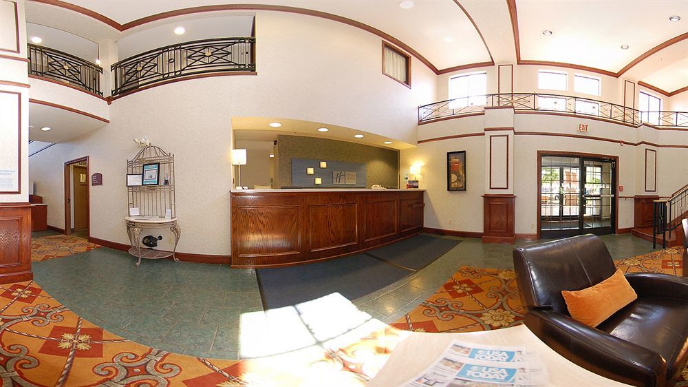 Holiday Inn Express Corydon By Ihg Ngoại thất bức ảnh